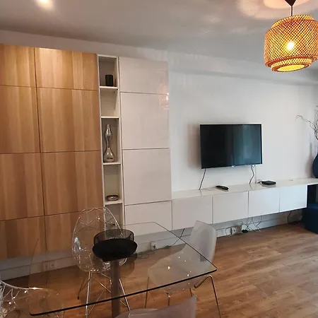 Apartamento Le Miollis - Et Confort - Wifi- Prés Tansports En Commun Et Commerces *